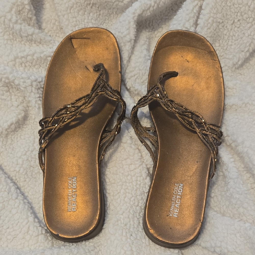 Kenneth Cole Reaction Women's Metallic Sandals